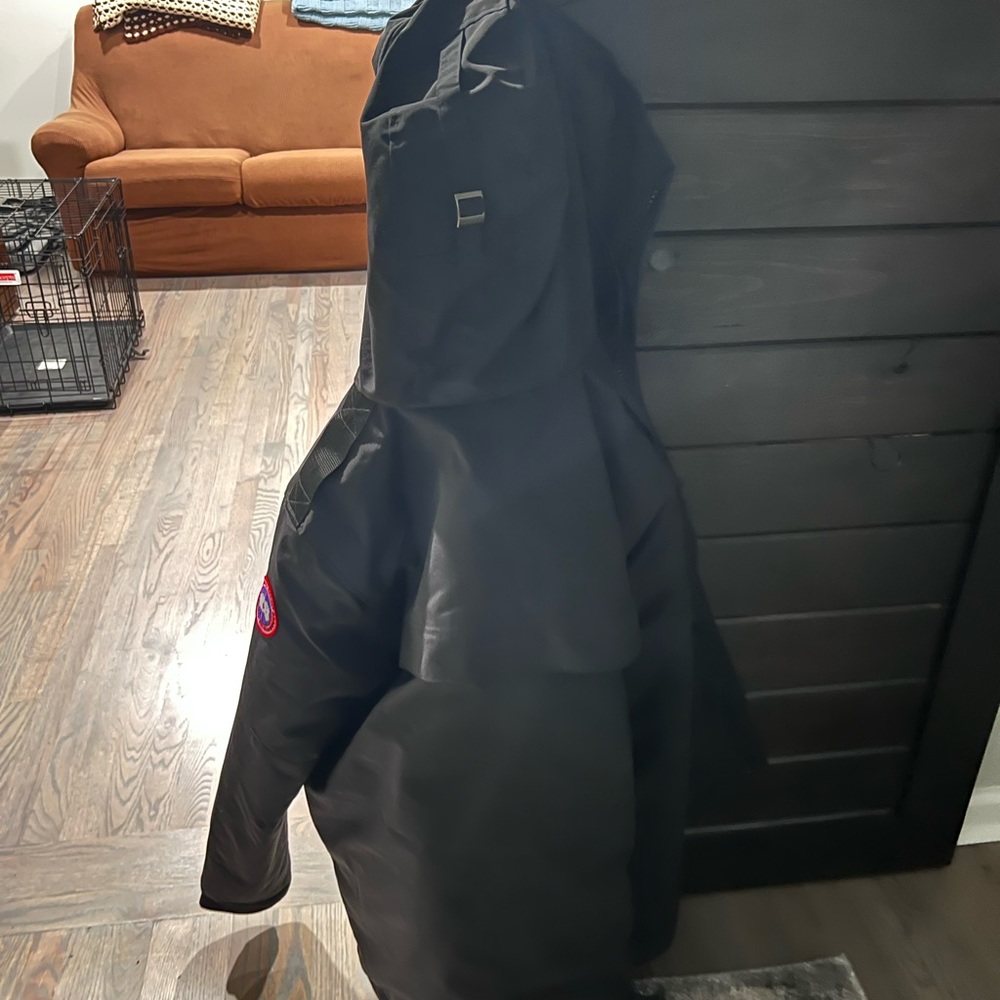 Mens Canada goose jacket XL